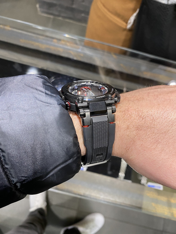 956FB82F-9D51-4196-B03B-9CB6F514EAD8