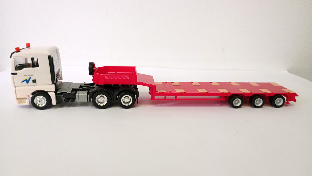 Mach (3698)