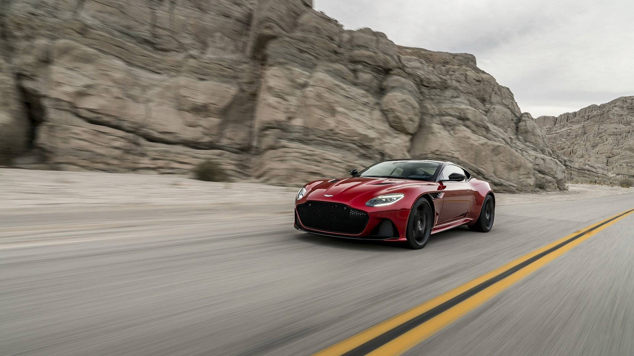 2019 Aston Martin DBS Superleggera (7)