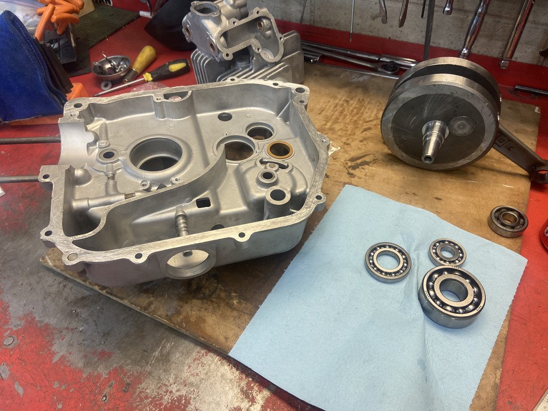 6A191E72-78D6-4AA2-B83C-044987FDF931