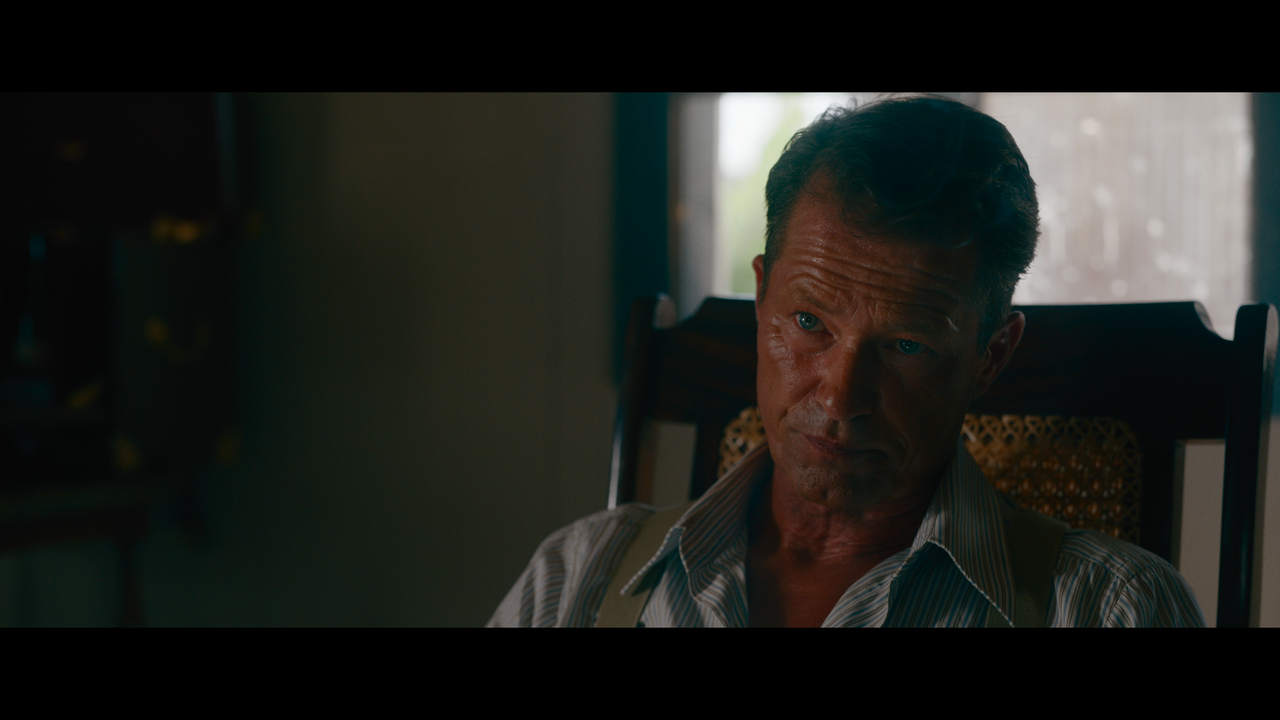 mpv-shot_The.Ministry.of.Ungentlemanly.Warfare.2024.2160p.UHD.BDREMUX.HDR.HEVC-Нечипорук_00_39_01_00