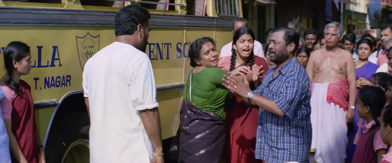 Anjaneya 2003 WebRip [Tamil] 480p, 720p ESub Screenshot