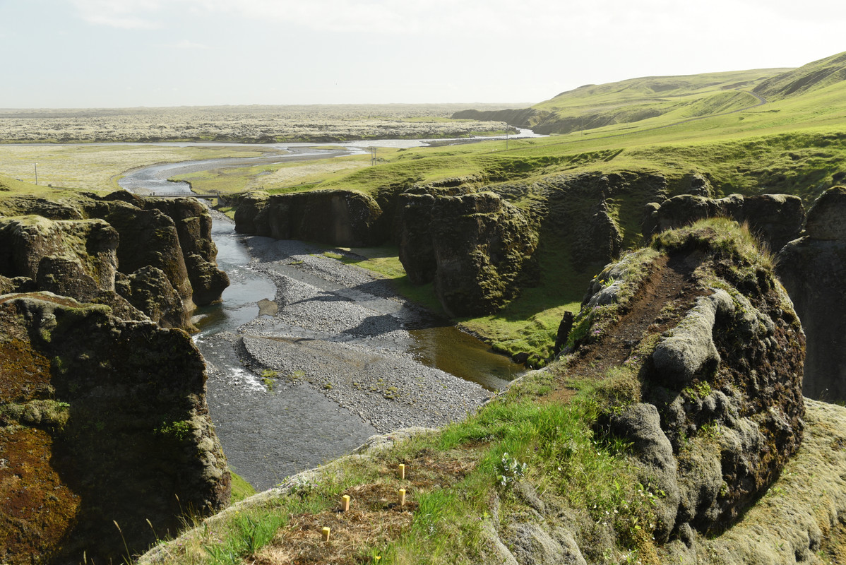Sur y este: Hielo y sol - Iceland, Las fuerzas de la naturaleza (2021) (13)