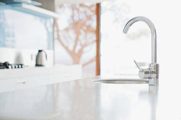 Kitchen-Faucet-10.jpg