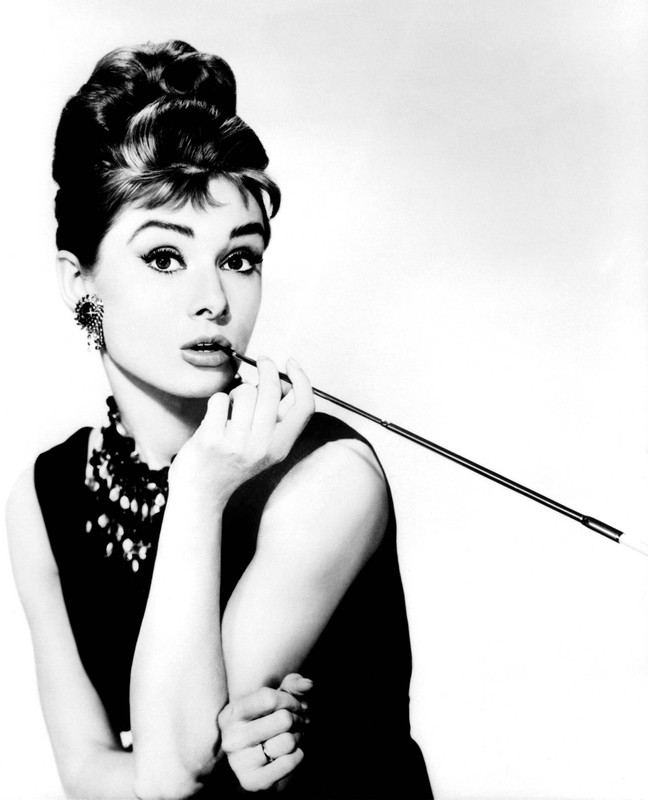 AudreyHepburn_mc85