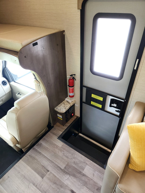 Vehicle thumbnail 45