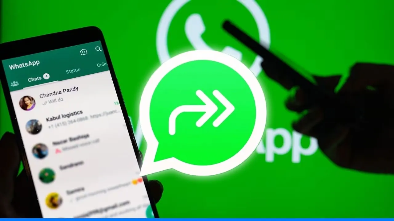 WhatsApp: ¿Qué significa el icono de la doble flecha y cómo usarlo?