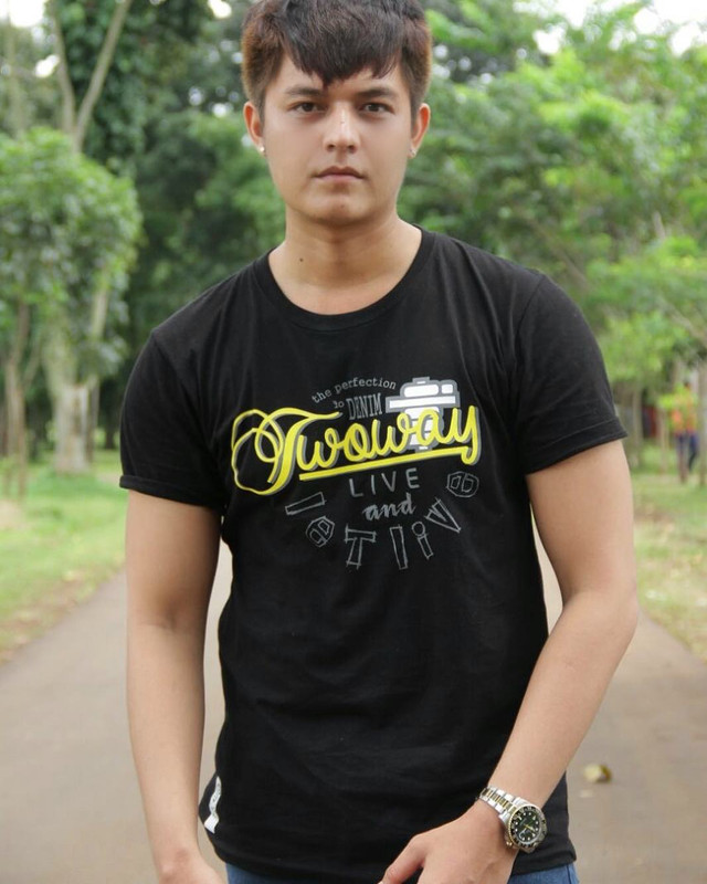 Pesinetron Aulia Farhan Petterson.