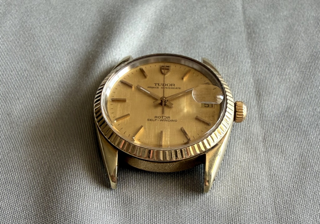 [VENDU] Tudor Prince Osyterdate ref 74035 / 75205 1200 € 08-entrecorne-2