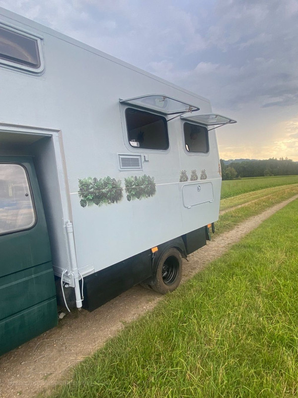 wohnmobil-xl-gfk-wohnkabine-absetzkabine-tiny-house (6)