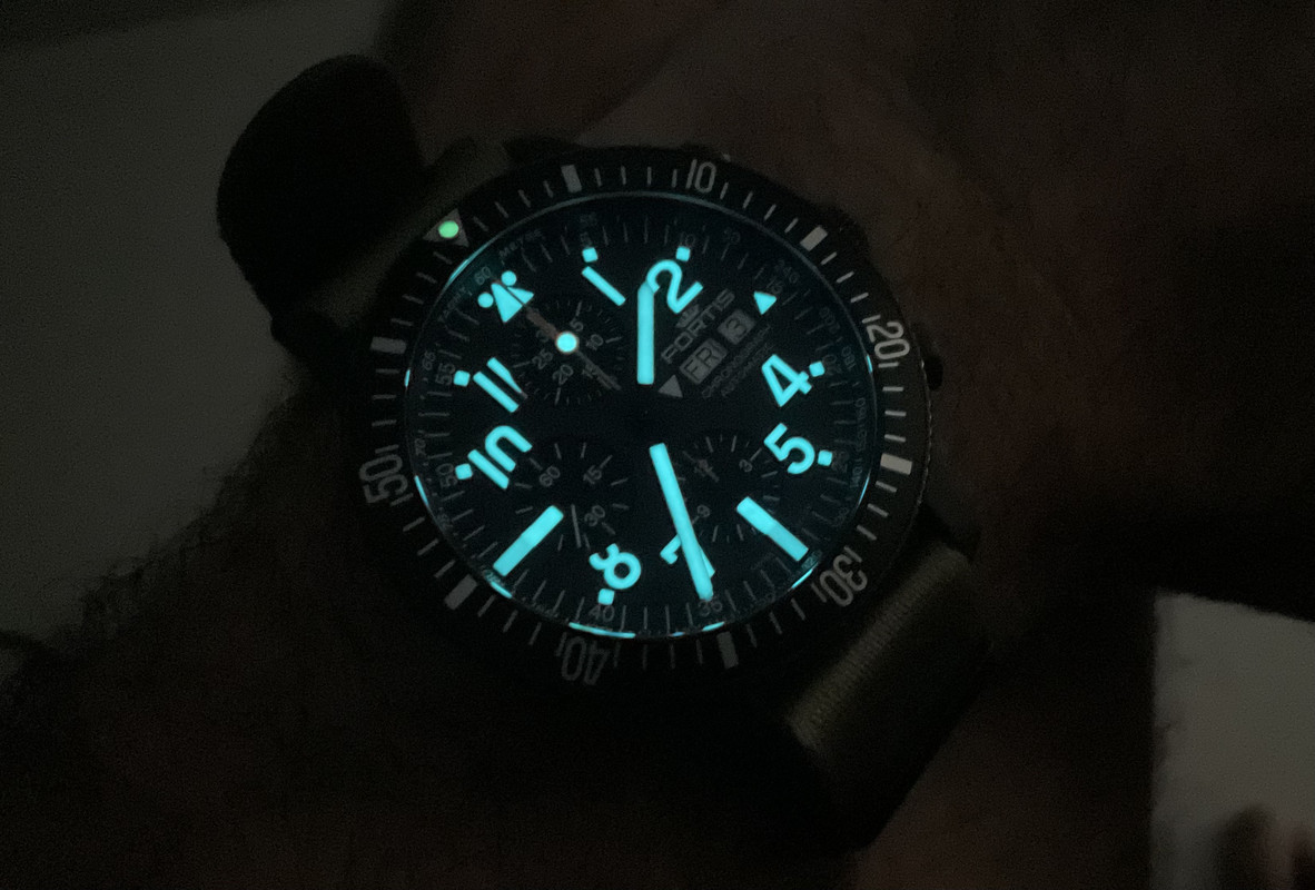 EED4F643-EE94-4E80-96D1-BC0E497E7C19