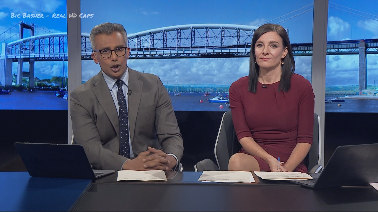 06.11 - 18.00.00 - ITV News West Country. Breaking news and current s....ts_snapshot_27.16.379