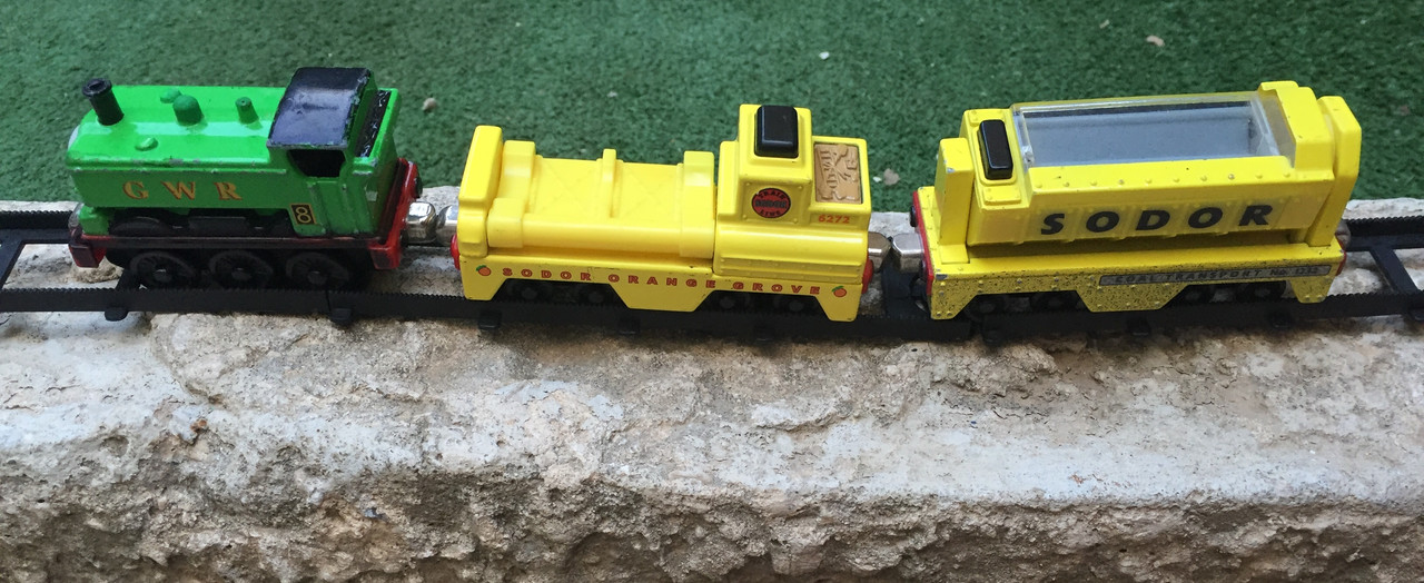 F251005E-DB59-4E89-BBA6-4410D2E3A356