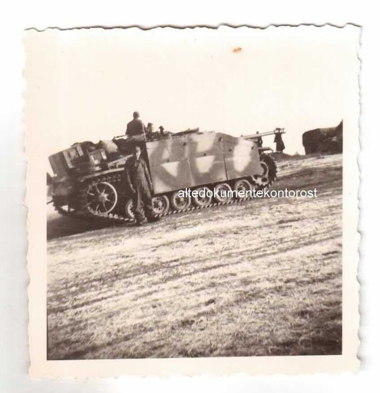Foto 2.WK Panzer Sturmgeschütz StuG Seitenschürz