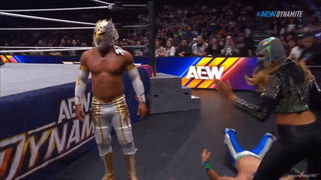 aew_20250312_dralistico_briancage_v_hobbs_hologram3