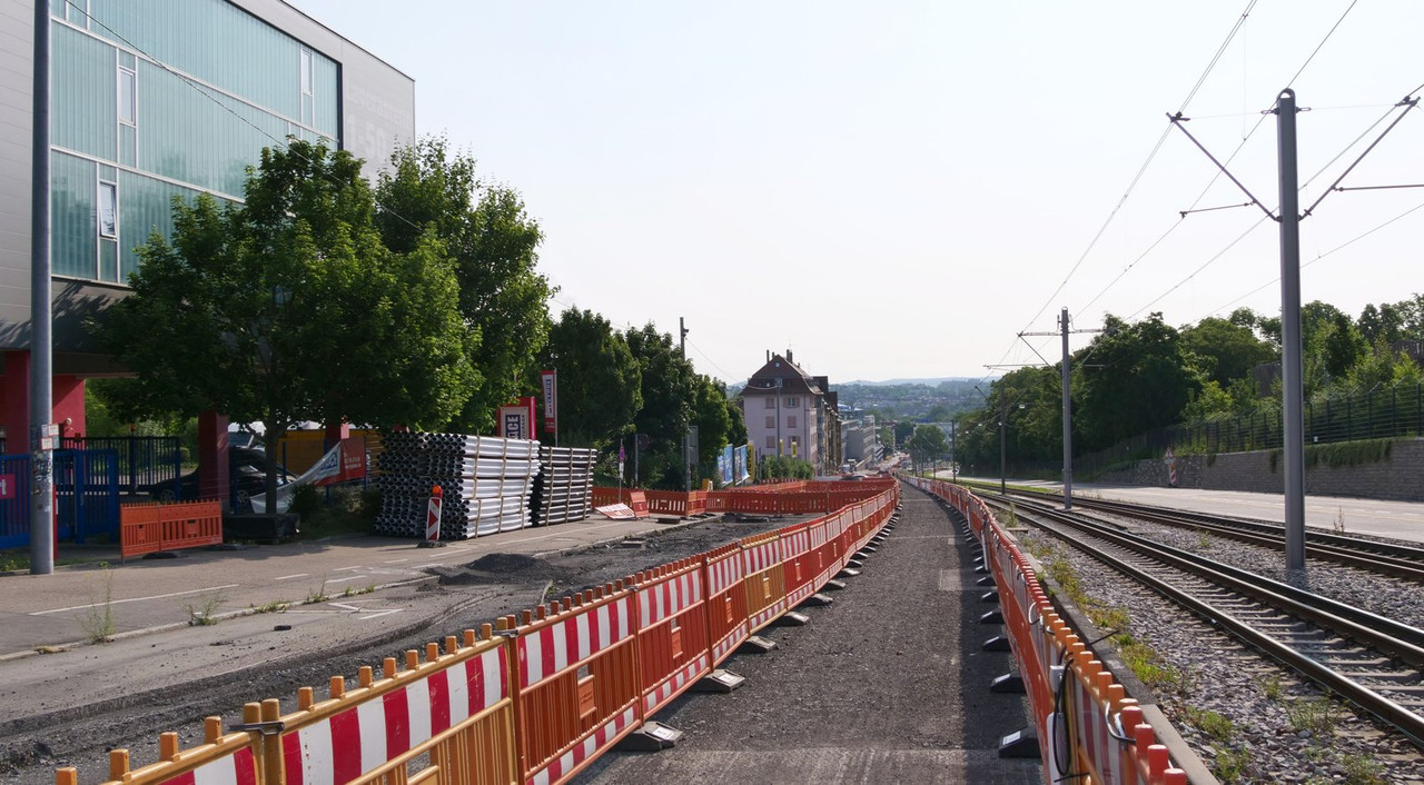 [Bild: 090625-085252-1b.jpg]