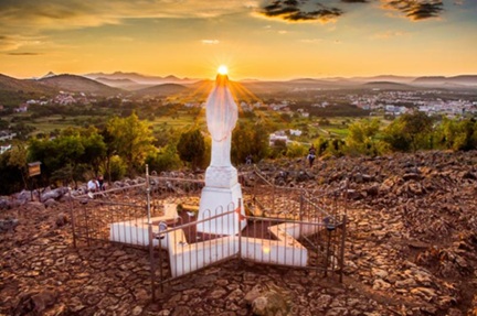 Perché Medjugorje suscita tanto interesse? dans Apparizioni mariane e santuari Perche-Medjugorje-suscita-tanto-interesse