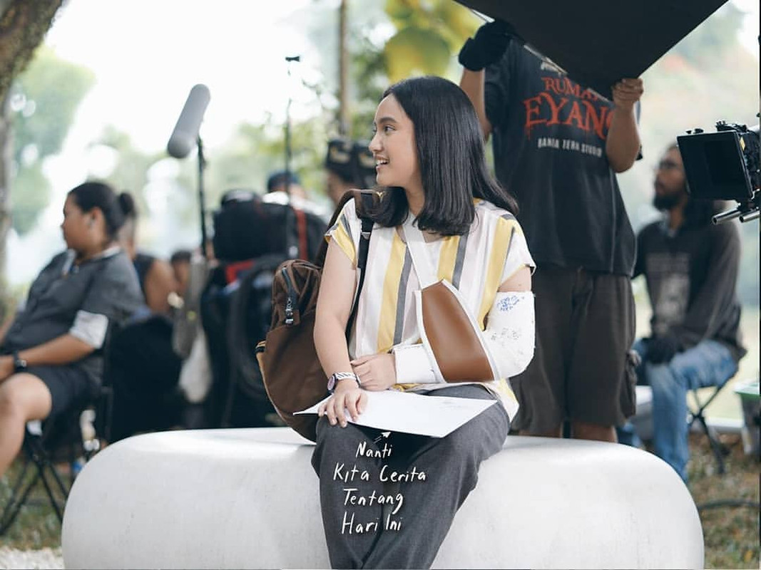 Rachel Amanda dalam film Nanti Kita Cerita Tentang Hari Ini