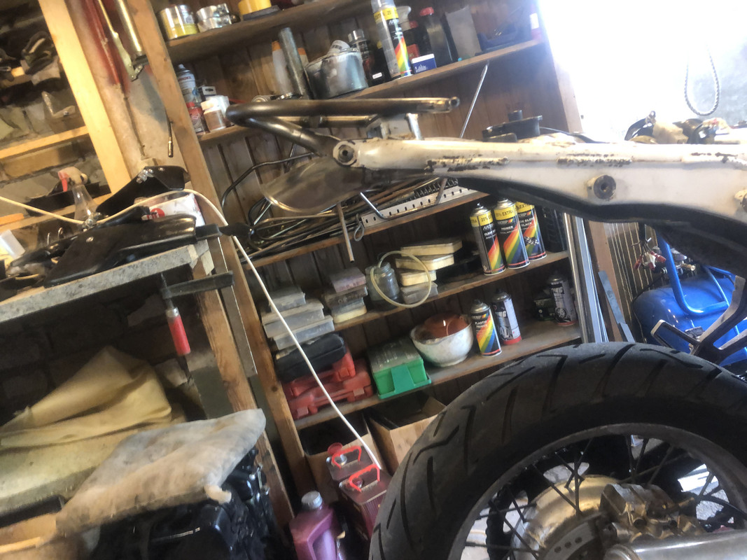 B329705E-A428-4E7F-99FD-E766A5D18B08