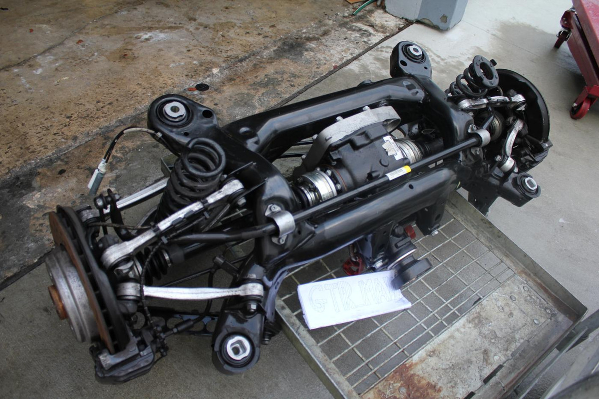 E4DE0EFA-7B18-468A-953E-1DFB953FE421