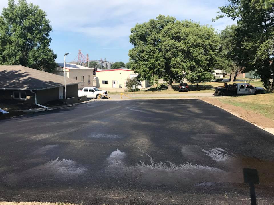 Asphalt Paving Edging In St. Joseph MO