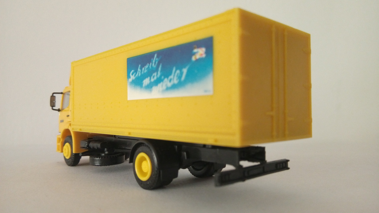 Macht (8025)