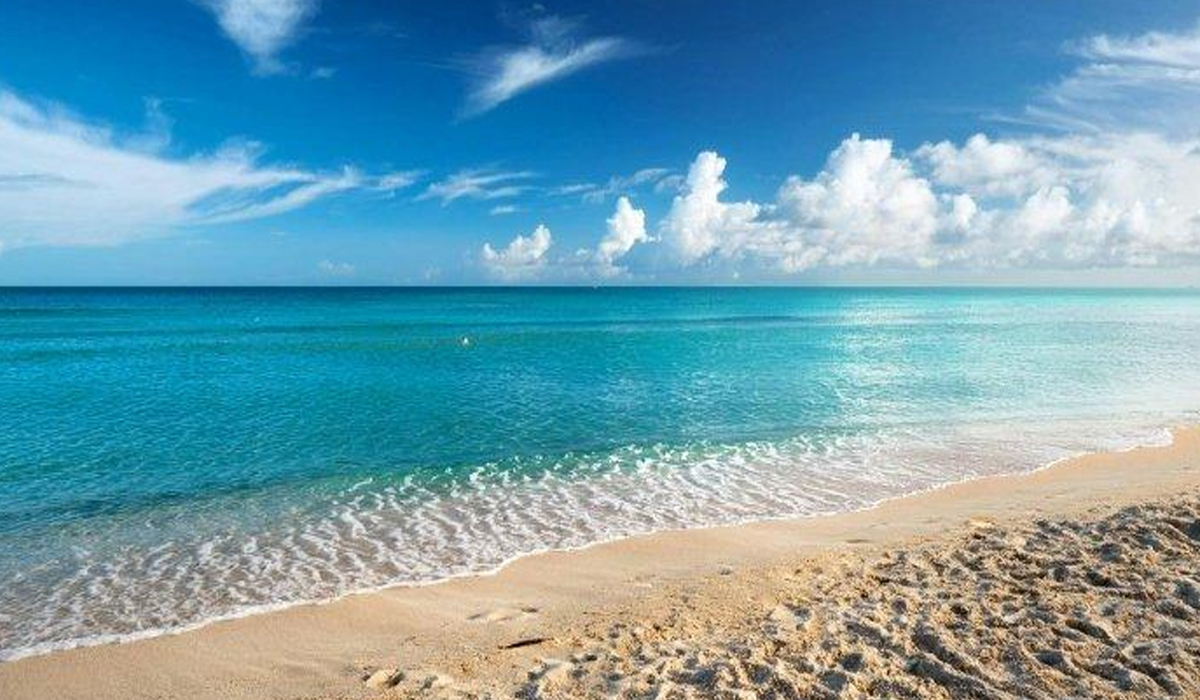 Pantai Waijarang: Salah Satu Destinasi Wisata yang Sangat Tenang di NTT