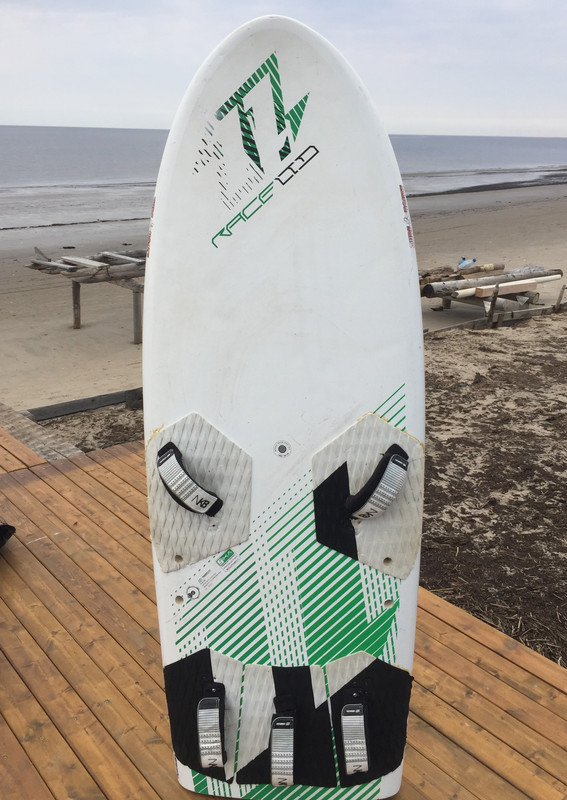 39715774-AEE8-4D6D-9994-AB5727D59C04