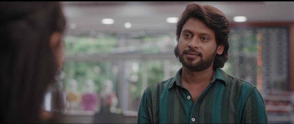 Aan Paavam Pollathathu Screenshot