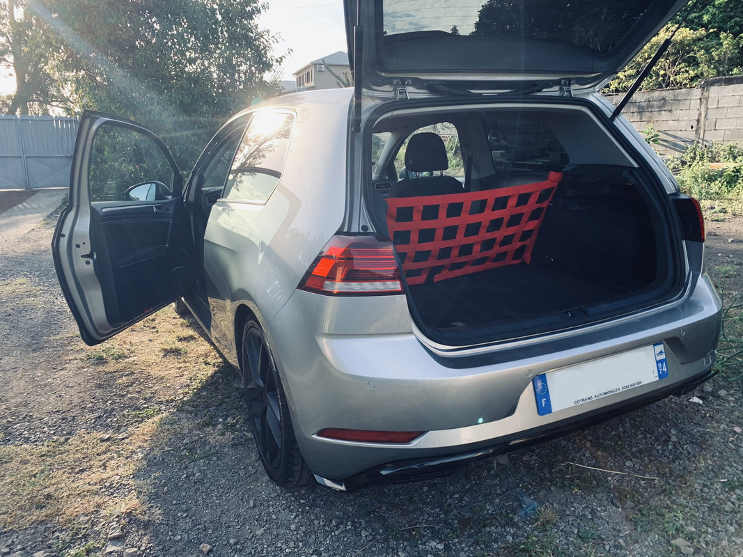 5B643A1F-655A-49C7-A8AE-E5DDE61EB358