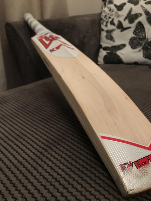 7EC17ED8-B26C-4150-8993-4B57C60AD13C