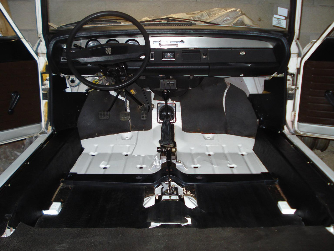 589 Habitacle 14 août 2015