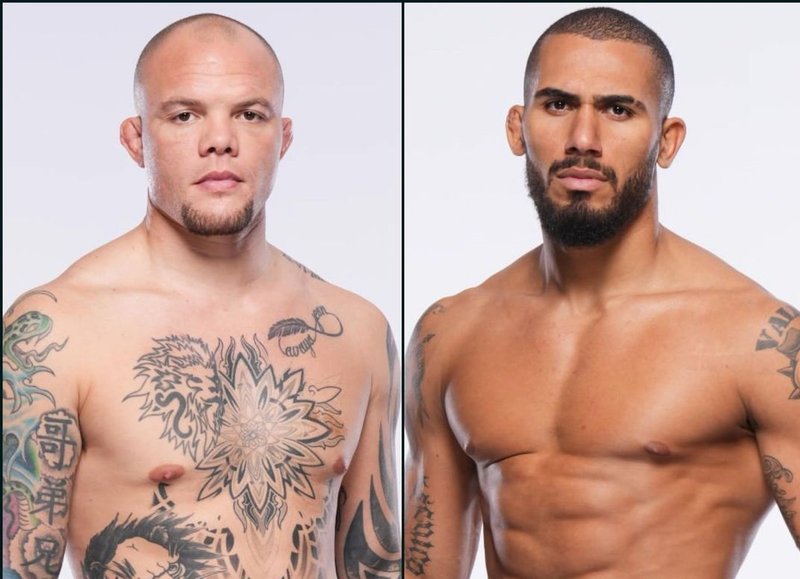 Антъни Смит срещу Витор Петрино на UFC 301
