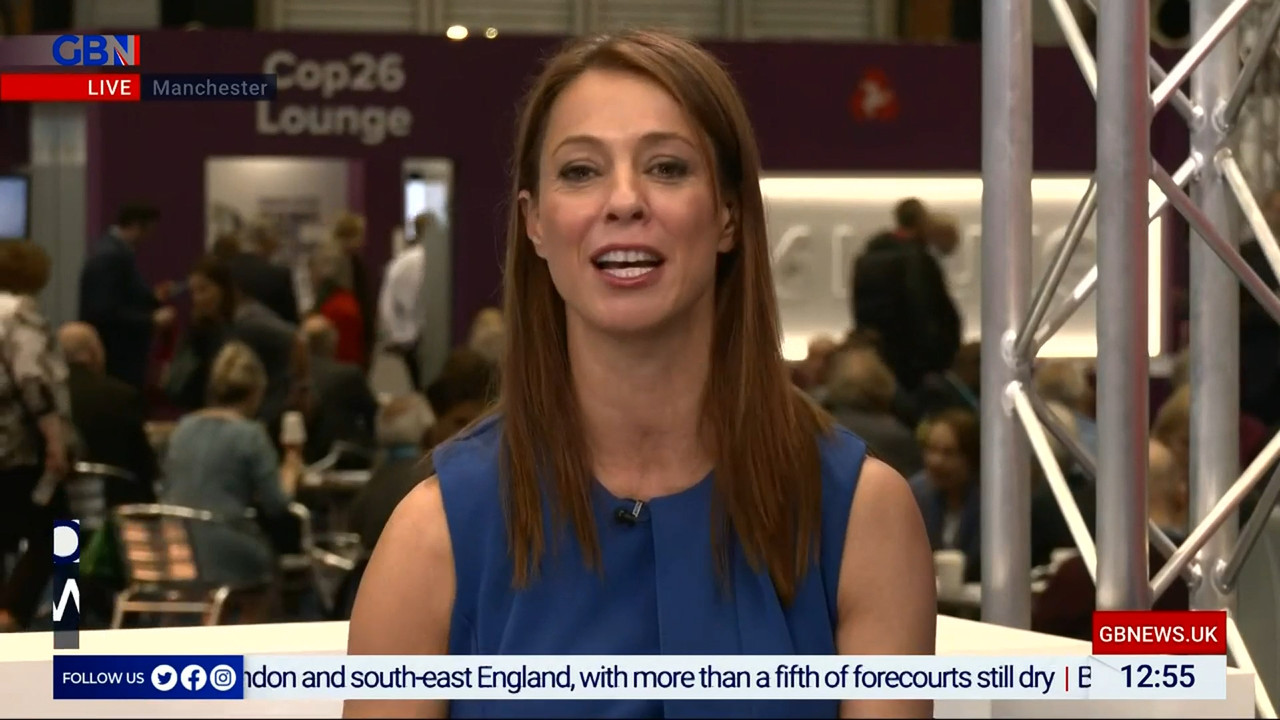 10.04 - 12.00.00 - The Briefing Lunchtime with Gloria De Piero. Your ....ts_snapshot_56.35.205