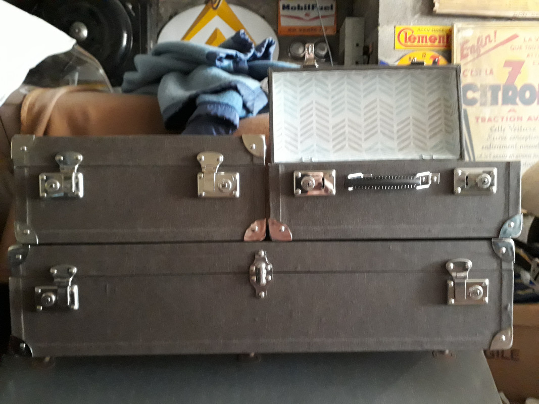 B61A72DA-4C20-44BB-A316-1E0B663F5D5F