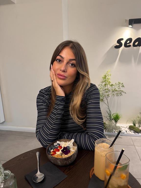 [Image: alisha-jayyy-3786926821887992329-2025-12-13.jpg]