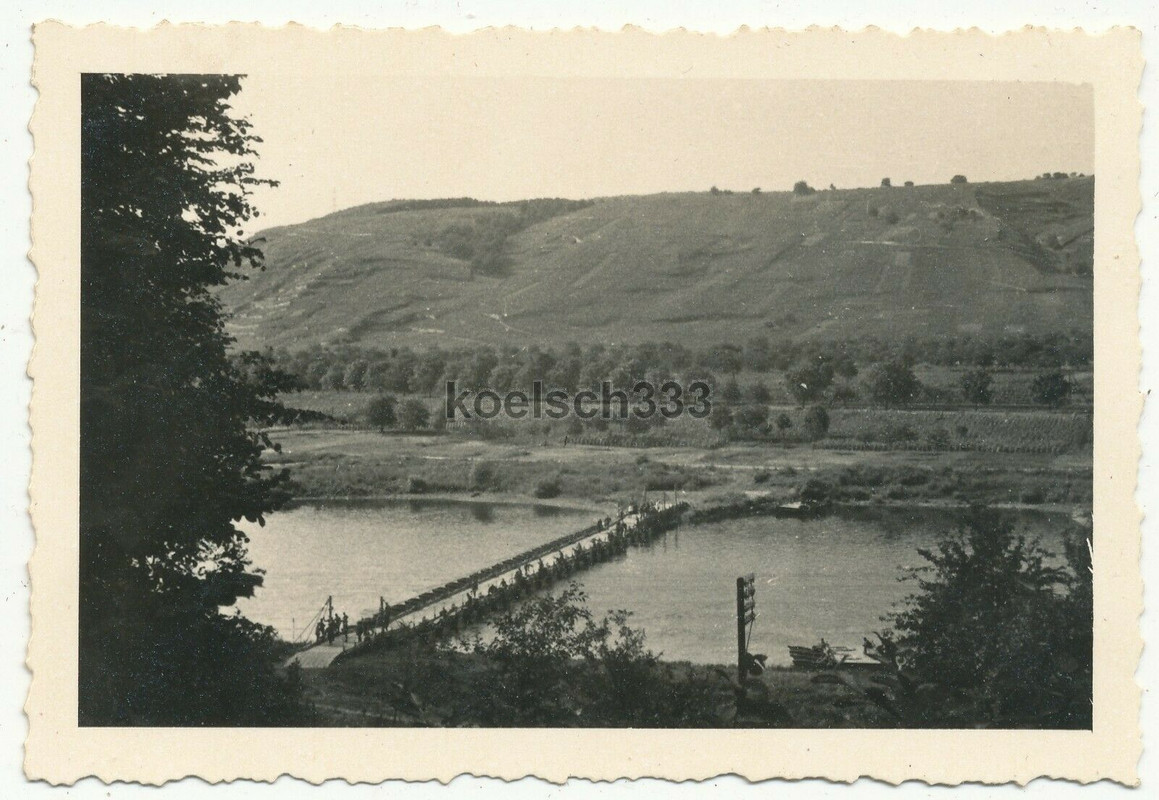10 Fotos Pioniere der Wehrmacht Rhein Kriegsbrücken Fähre Ponton B-Gerät Kran2