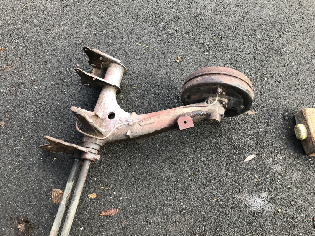 Restauration 4L (917)