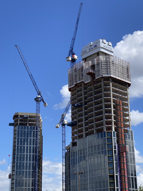 Victoria Riverside | Dantzic Street | 119/77/53/20m | 37/26/18/6 fl | U ...
