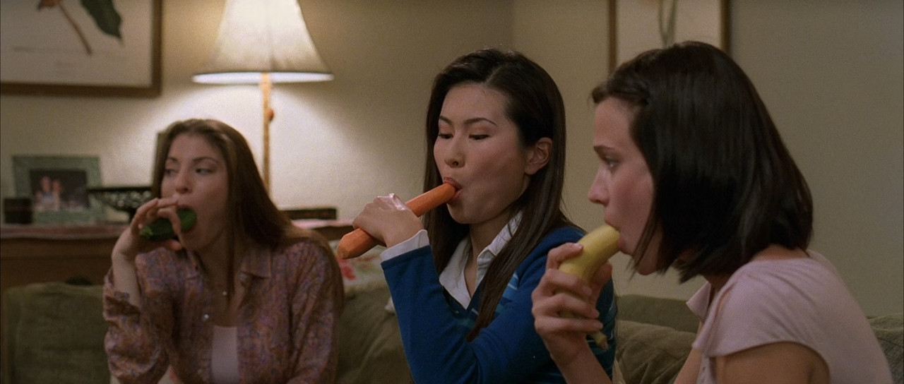 Old School 2003 Unrated.mkv_snapshot_00.44.58_[2017.12.18_18.58.