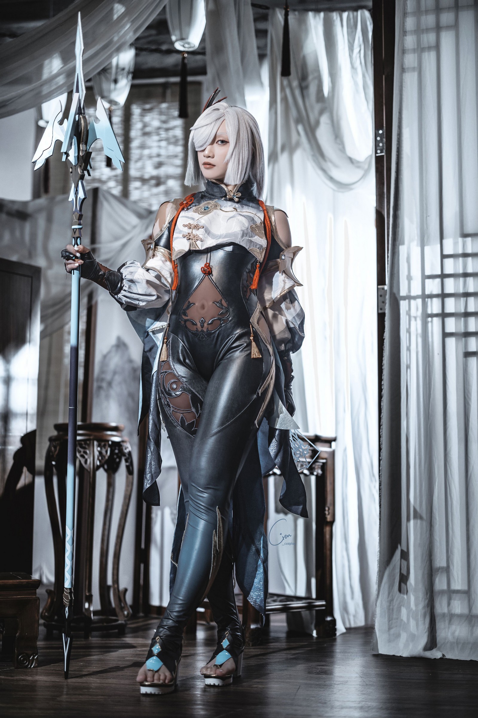 Cien恩恩 原神 申鹤 Cosplay 写真合集｜角色还原高清大图（31P｜89MB）插图2