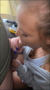 [Image: Cumshots6149134136.jpg]