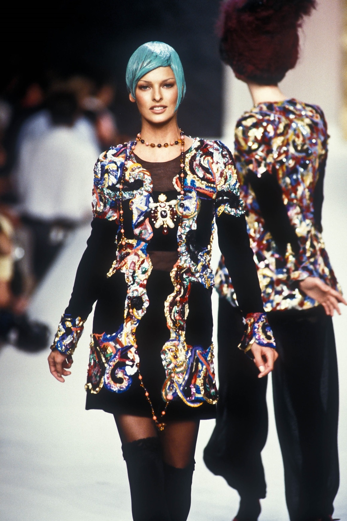 Fashion Classic: CHANEL Haute Couture Fall/Winter 1992 | Page 2 ...
