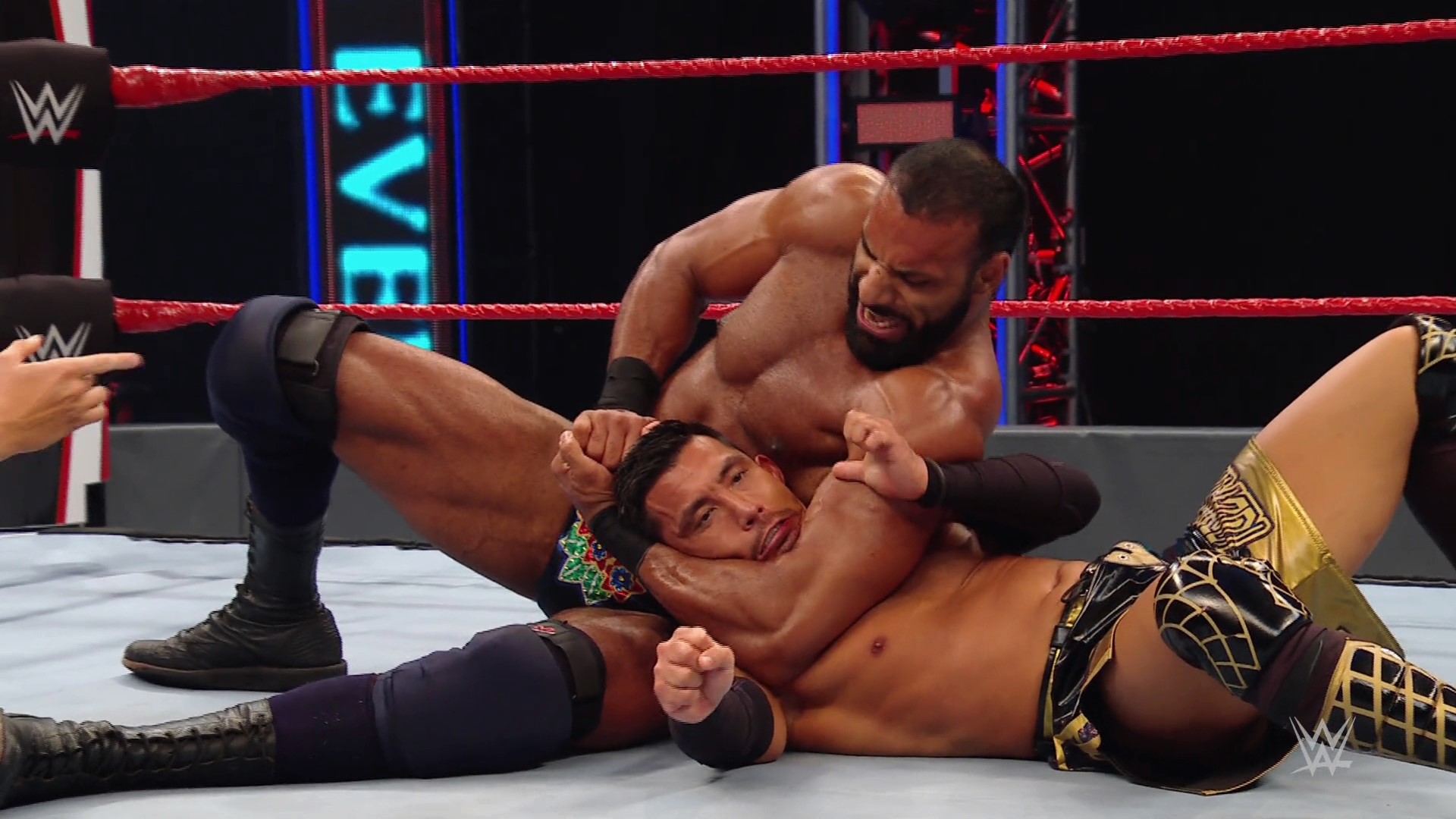 WWE Main Event 2020 05 20 1080p WEB -WH
