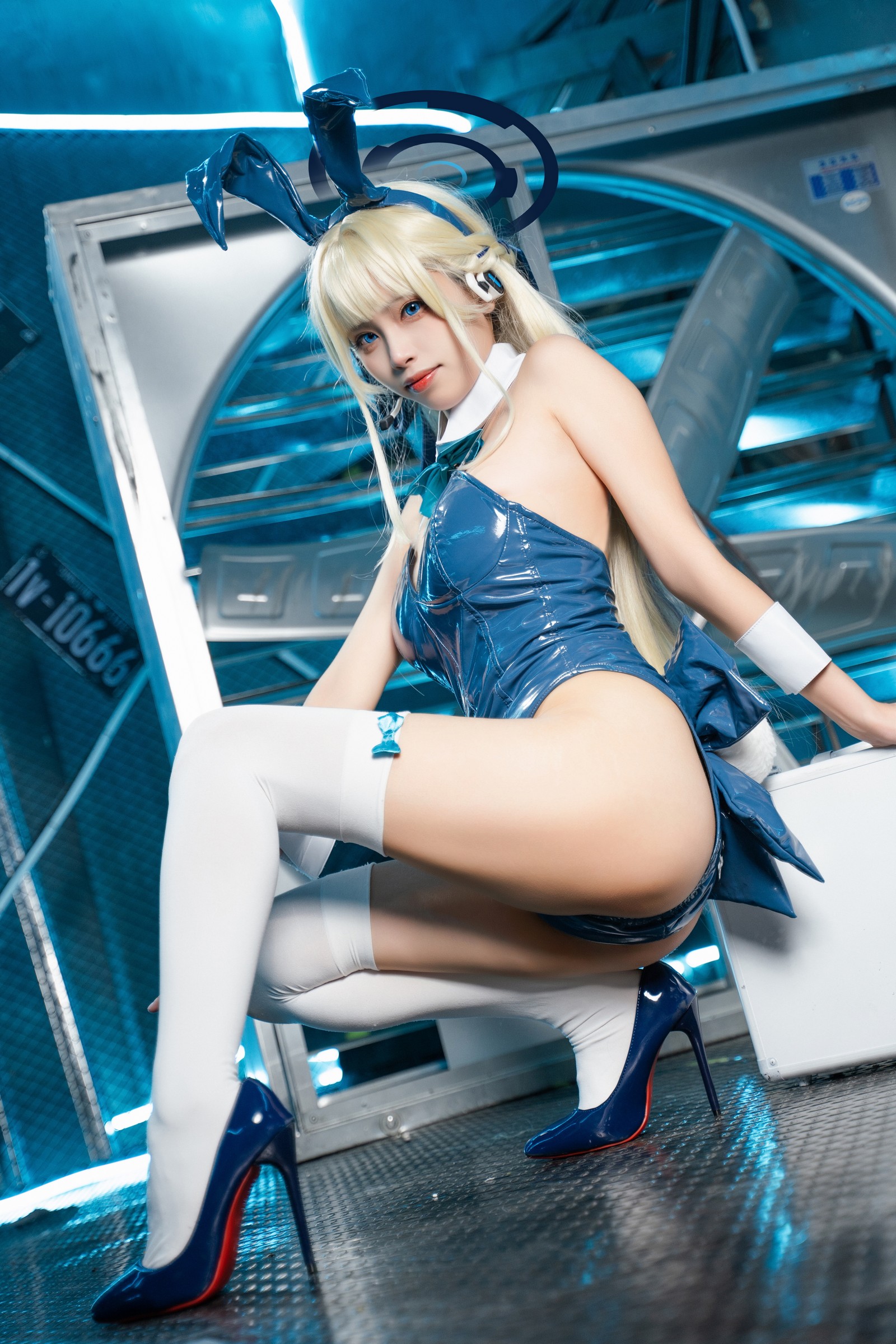 三無人型美女写真：飞鸟马时兔女郎战斗服 COS（60P／389.1M）插图1