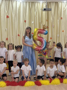 photo 5260618370011304057 y