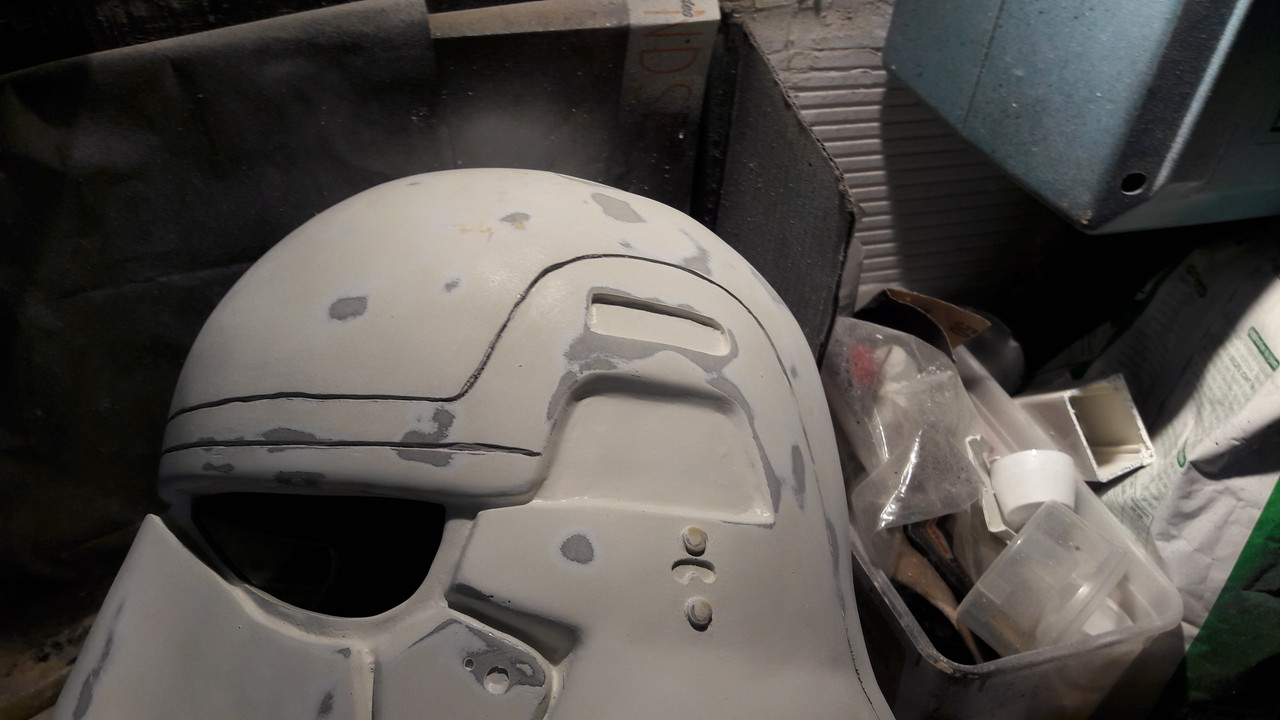 PEINTURE ET RENOVATION CASQUE  013