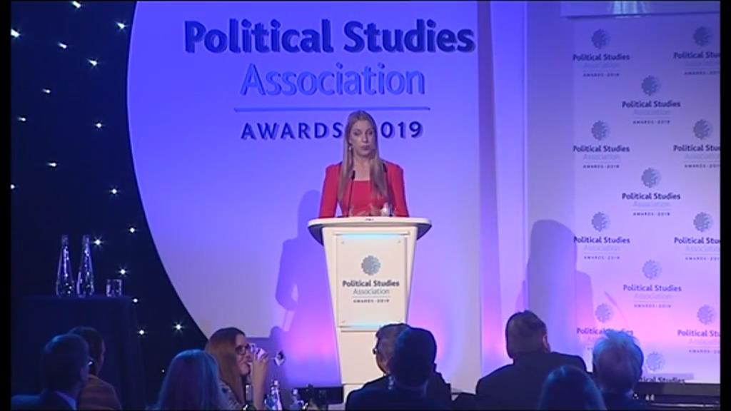 Emma Vardy_20191226_1745.mp4_snapshot_02.19_[2019.12.29_21.22.23