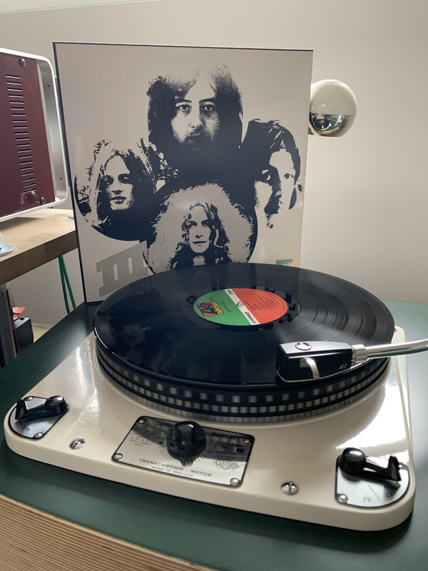 2402222D-3566-4F9C-A6E4-2F987A7F4256