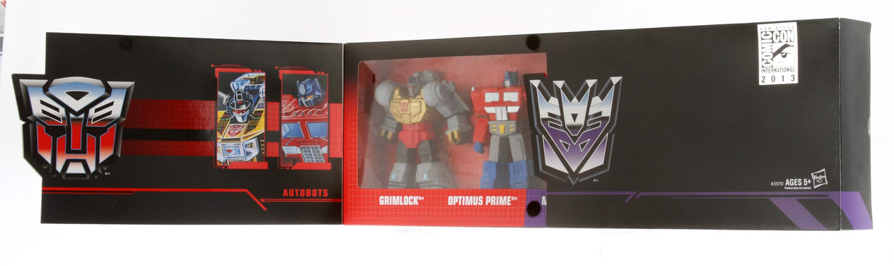 Hasbro-2013-SDCC-Transformers-Titan-Guardians_pa